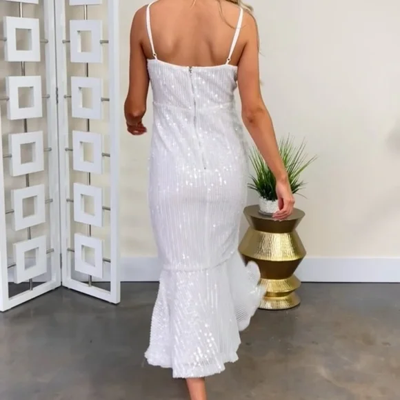 Red Dress White Sequin Dress Lulu’s Medium - Picture 8 of 8